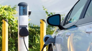 VHB膠帶巧妙連接，充電樁粘接高效便捷